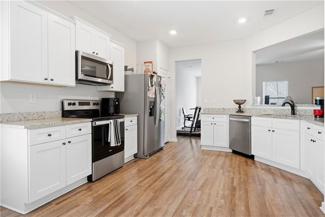 406 Samara Court, Fairburn, GA 30213