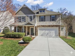 4229 Wedge Drive, Pfafftown, NC 27040