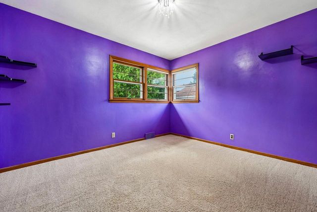 1413 Marion AVENUE, South Milwaukee, WI 53172
