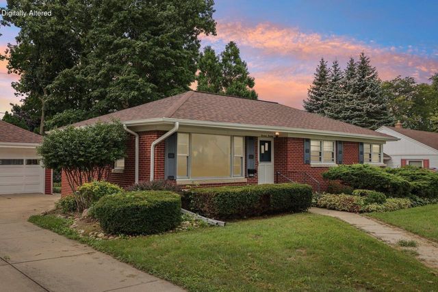 1413 Marion AVENUE, South Milwaukee, WI 53172