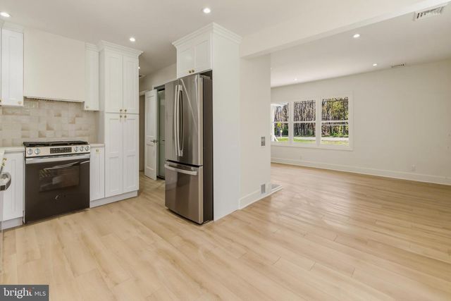 1256 HURFFVILLE RD, Woodbury, NJ 08096