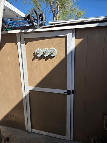 12751 Mariposa Road Space 38, Victorville, CA 92395