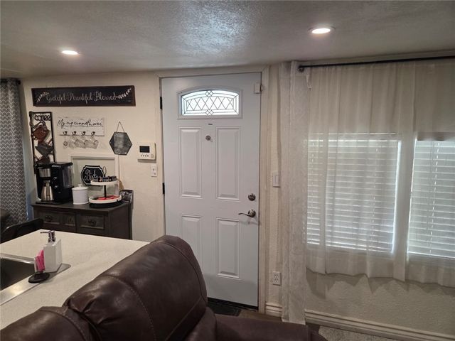 12751 Mariposa Road Space 38, Victorville, CA 92395