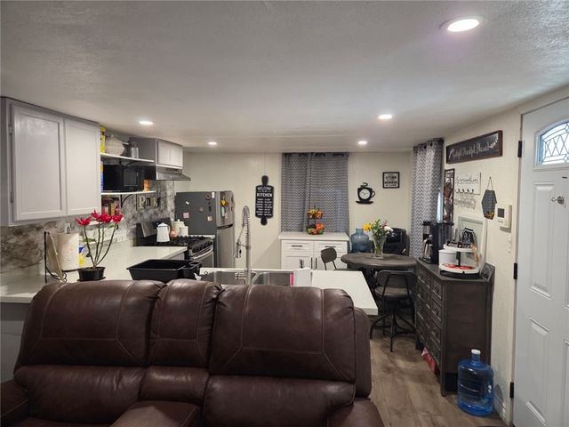 12751 Mariposa Road Space 38, Victorville, CA 92395