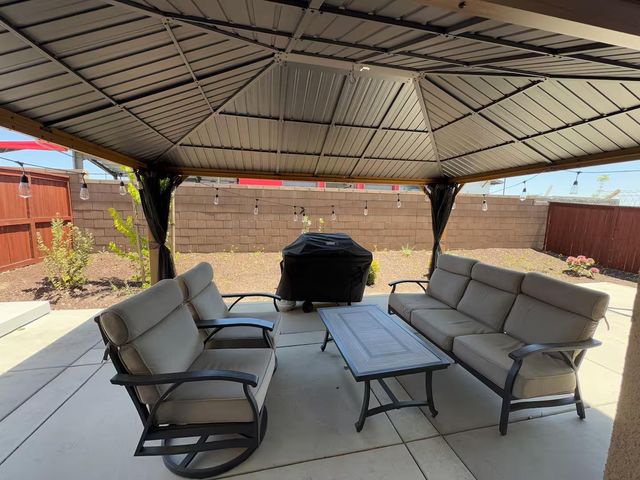 3266 Sidney Way, Folsom, CA 95630