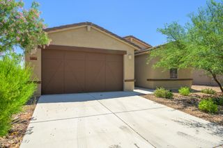 13944 E Red Oaks Drive, Vail, AZ 85641
