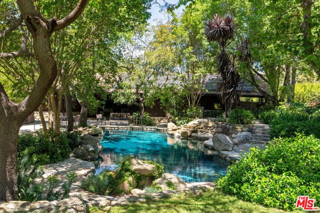 15454 S Mountain Road, Santa Paula, CA 93060