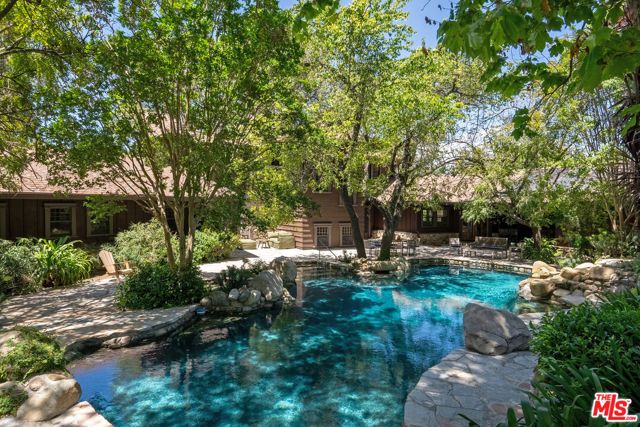 15454 S Mountain Road, Santa Paula, CA 93060