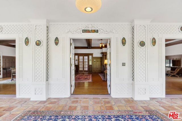 15454 S Mountain Road, Santa Paula, CA 93060