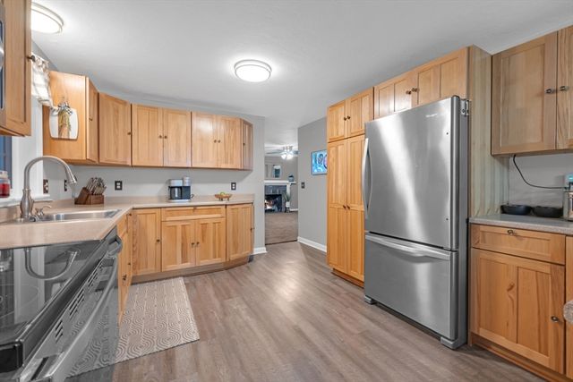 73 Brintnal Dr, Rutland, MA 01543