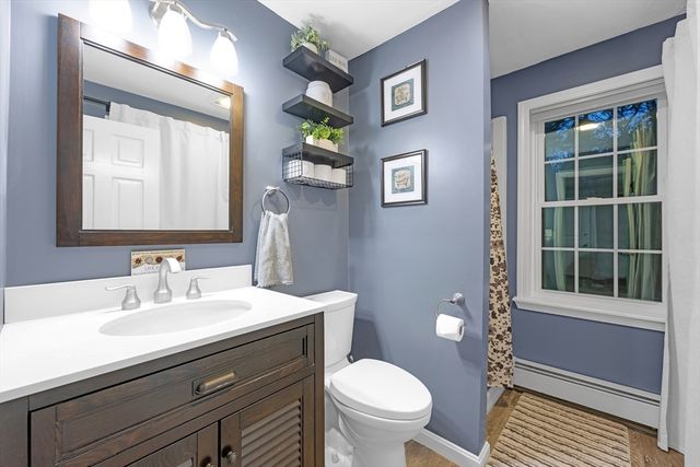 73 Brintnal Dr, Rutland, MA 01543