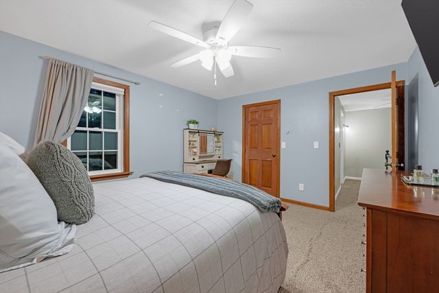 73 Brintnal Dr, Rutland, MA 01543