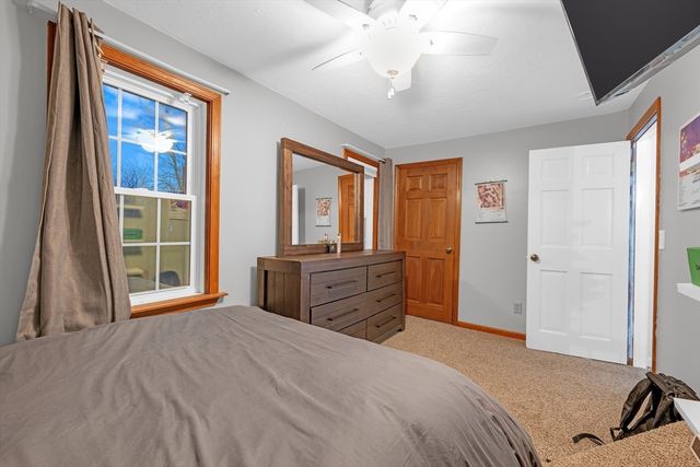 73 Brintnal Dr, Rutland, MA 01543