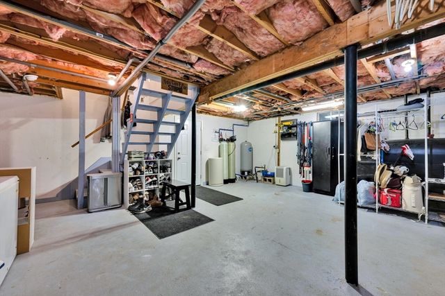 73 Brintnal Dr, Rutland, MA 01543