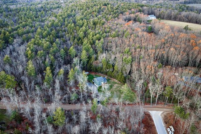 73 Brintnal Dr, Rutland, MA 01543