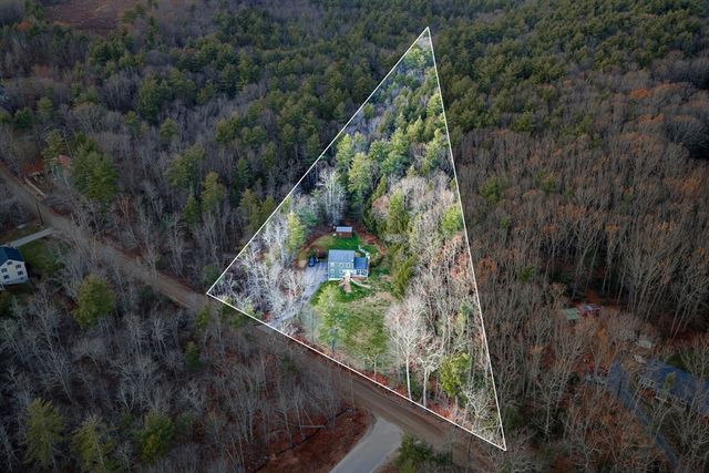 73 Brintnal Dr, Rutland, MA 01543