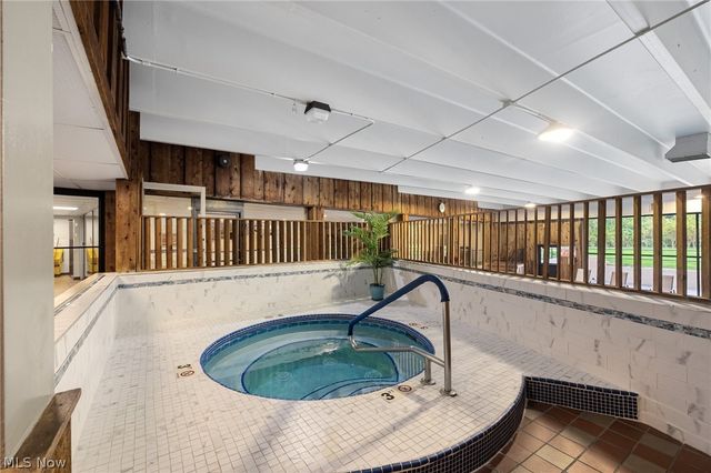 3400 Wooster Road 313, Rocky River, OH 44116