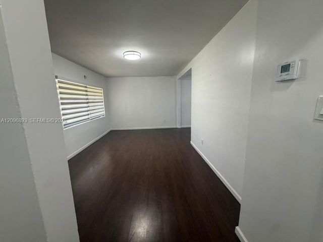 6871 SW 37th Street B, Miami, FL 33155