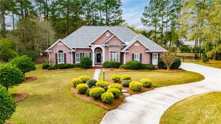 13 Baymeadow Lane, Savannah, GA 31405