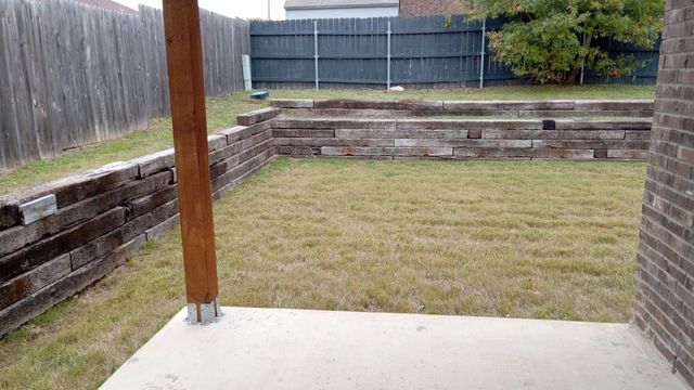 2213 Beverly Drive, Granbury, TX 76048