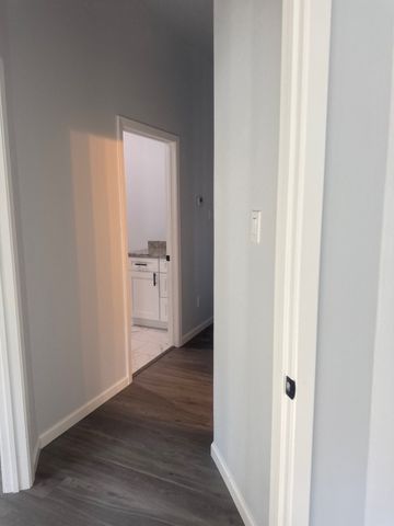 2213 Beverly Drive, Granbury, TX 76048