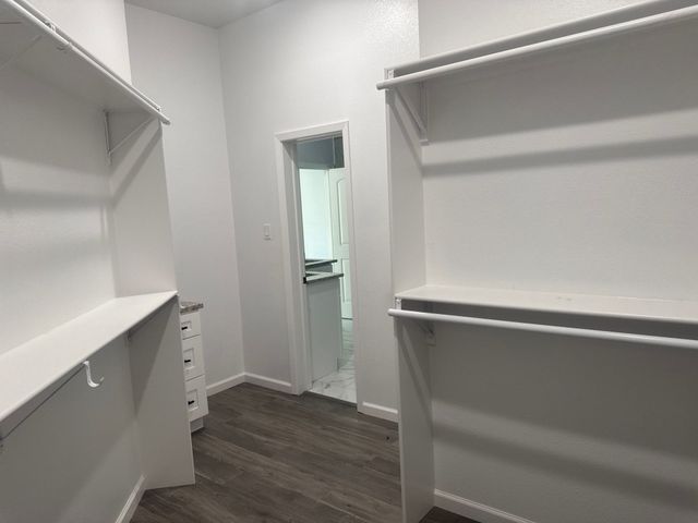 2213 Beverly Drive, Granbury, TX 76048