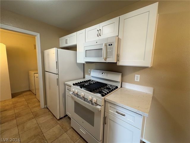 950 Seven Hills Drive 1612, Henderson, NV 89052