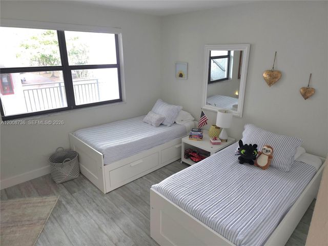 16171 Blatt Blvd 302, Weston, FL 33326