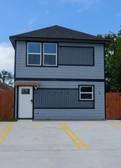 7938 Cinderella Street, Houston, TX 77028