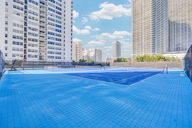 1904 S Ocean Drive 201, Hallandale Beach, FL 33009