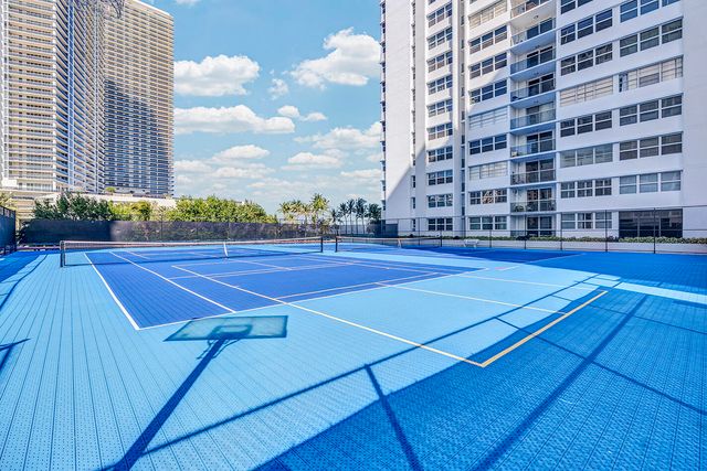 1904 S Ocean Drive 201, Hallandale Beach, FL 33009