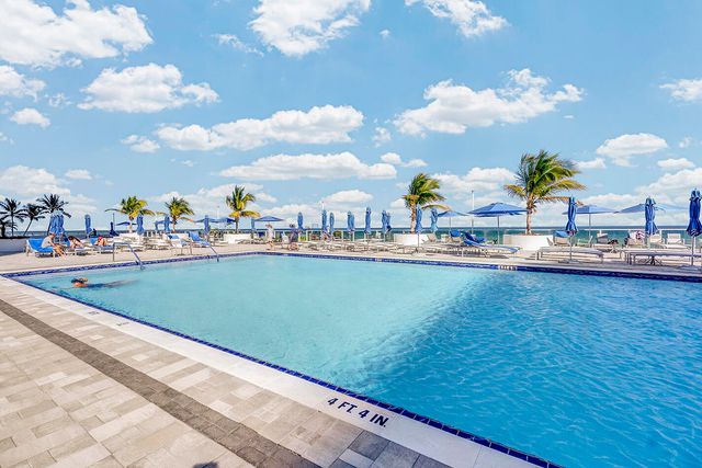 1904 S Ocean Drive 201, Hallandale Beach, FL 33009