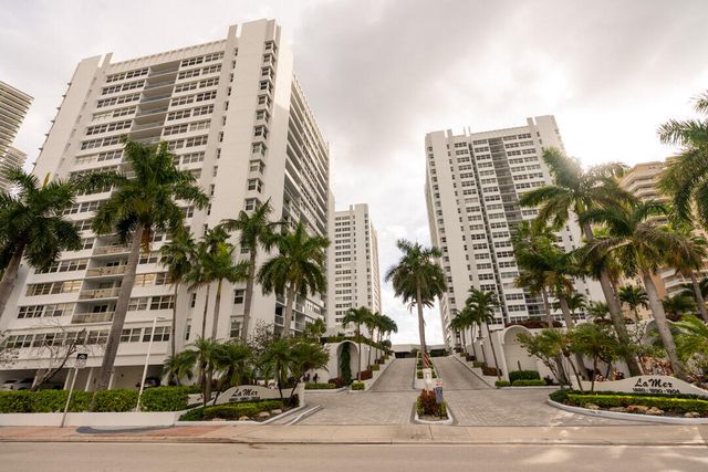 1904 S Ocean Drive 201, Hallandale Beach, FL 33009