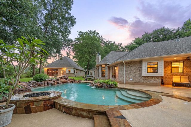 22914 Three Pines Drive, Hockley, TX 77447