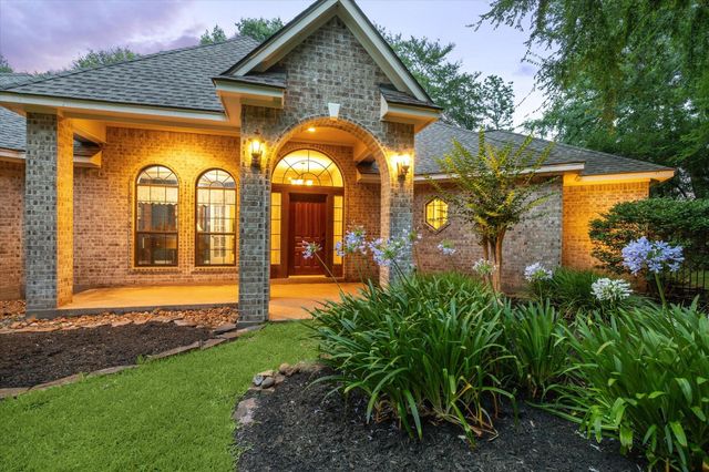 22914 Three Pines Drive, Hockley, TX 77447