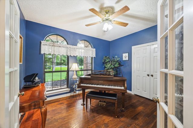 22914 Three Pines Drive, Hockley, TX 77447