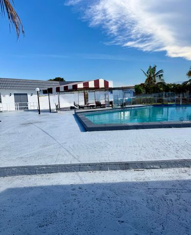 20330 NE 2nd Avenue 19, Miami Gardens, FL 33179