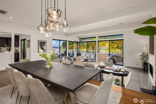 5482 Fletcher Landing NE, Bainbridge Island, WA 98110