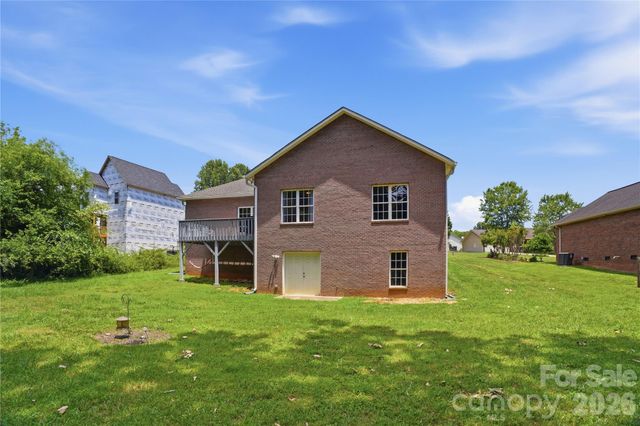 1550 Indian Springs Drive NW, Conover, NC 28613