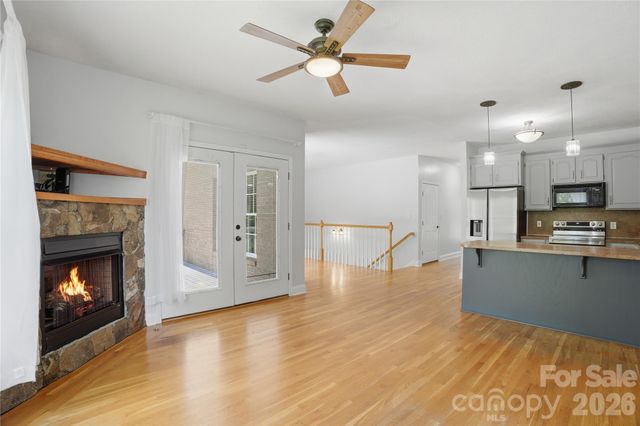 1550 Indian Springs Drive NW, Conover, NC 28613