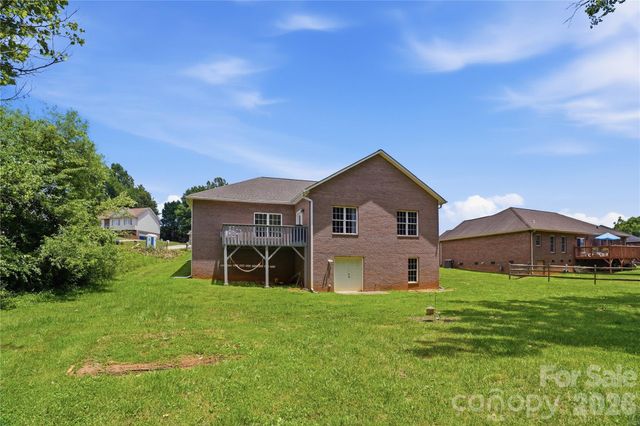 1550 Indian Springs Drive NW, Conover, NC 28613
