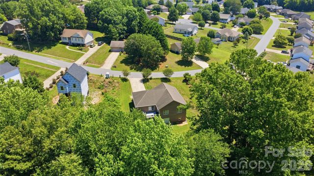 1550 Indian Springs Drive NW, Conover, NC 28613