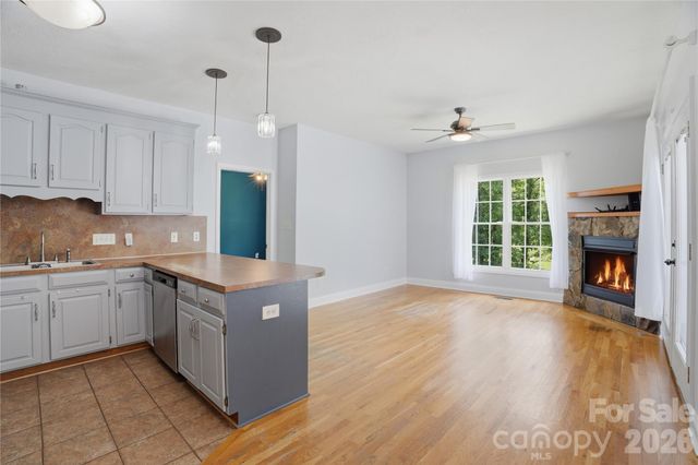 1550 Indian Springs Drive NW, Conover, NC 28613