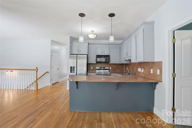 1550 Indian Springs Drive NW, Conover, NC 28613