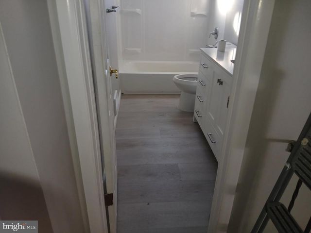 930 WOODLANE RD, Mount Holly, NJ 08060