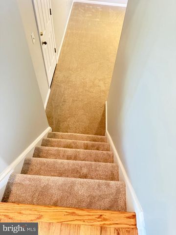 930 WOODLANE RD, Mount Holly, NJ 08060