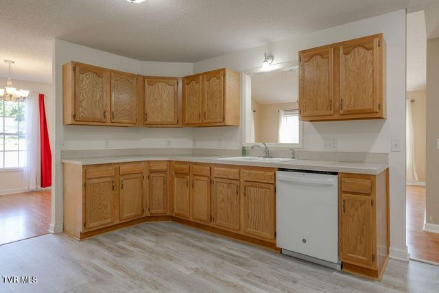 101 Mitchell Creek Drive, Jonesborough, TN 37659