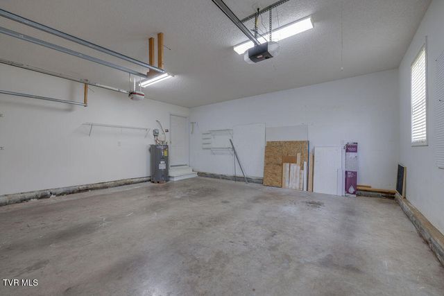 101 Mitchell Creek Drive, Jonesborough, TN 37659