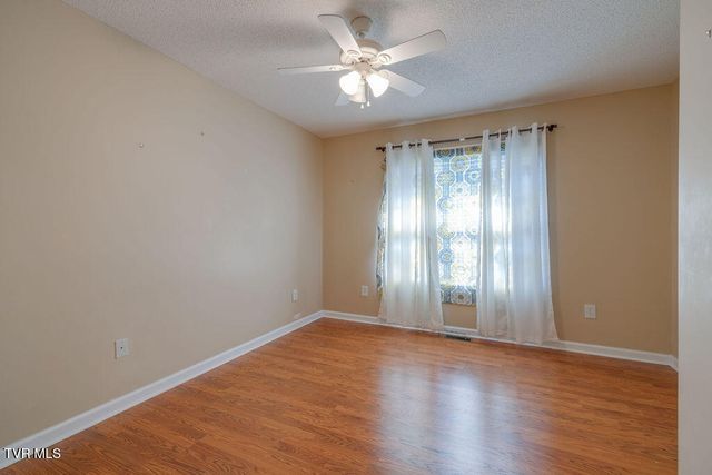 101 Mitchell Creek Drive, Jonesborough, TN 37659