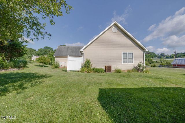 101 Mitchell Creek Drive, Jonesborough, TN 37659